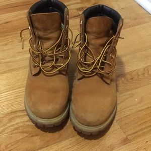 Classic 6 inch Timberlands
